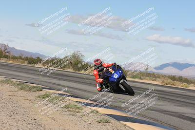 media/Nov-16-2025-Race Pace (Sun) [[8c5fa54630]]/Non Verified Riders (1st 20 Minutes)/3-Turn 3 Inside (11am)/